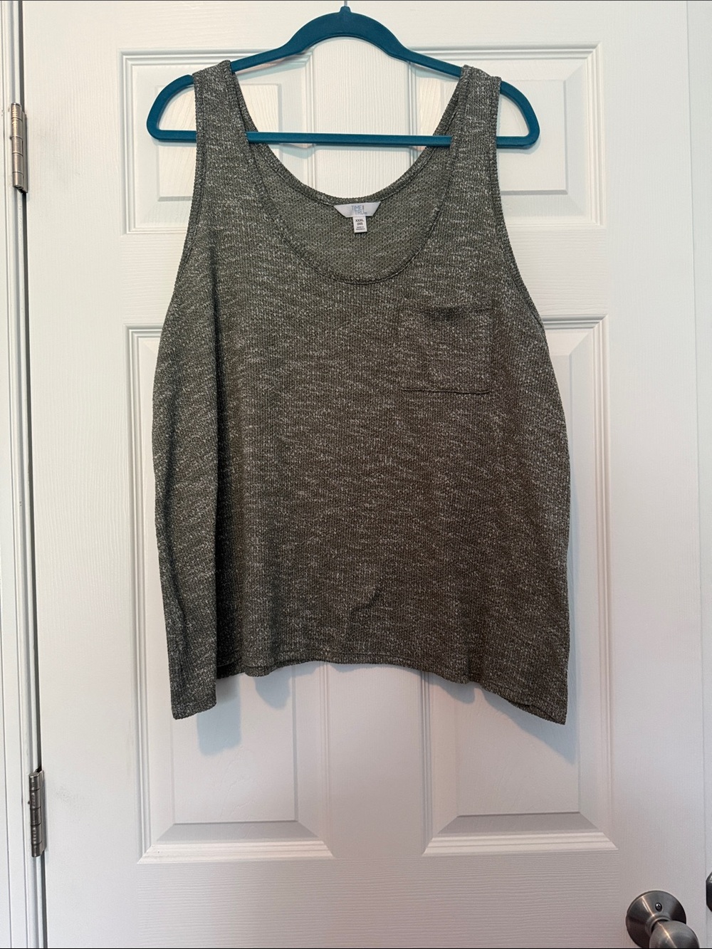 Women's Green Knit Cropped Tank Top with Front Pocket